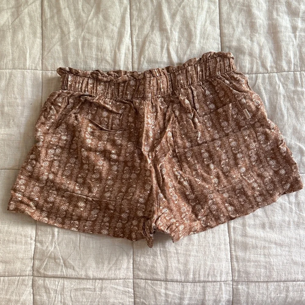 Brixton Brown Patterned Shorts - Picture 3 of 3